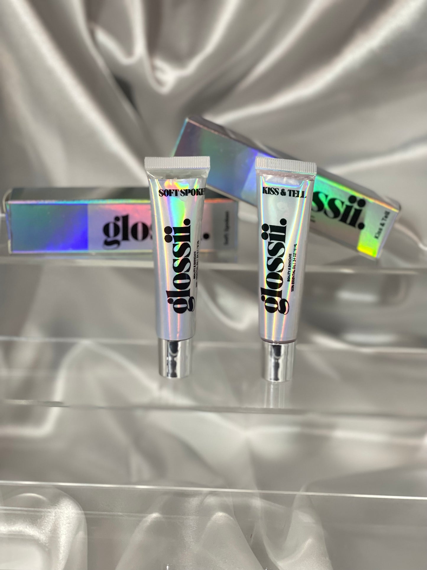 Glossii’s High Shine Lip Gloss